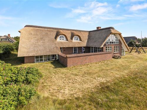 Sommerhus - 10 personer -  - Per Knoldsvej - 6857 - Blåvand