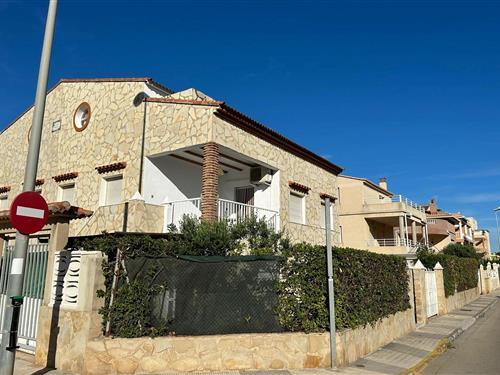 Sommerhus - 6 personer -  - 46780 - Valencia