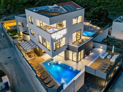 Ferienhaus - 13 Personen -  - Zadarska - 21300 - Makarska