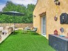 Image 21 - Outside