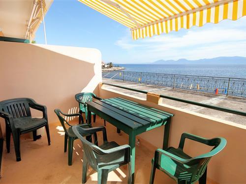 Holiday Home/Apartment - 5 persons -  - Sucuraj - 21469 - Sucuraj