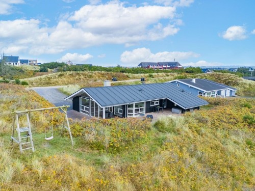 Fritidshus - 6 personer -  - Hjelmevej - 6854 - Henne Strand