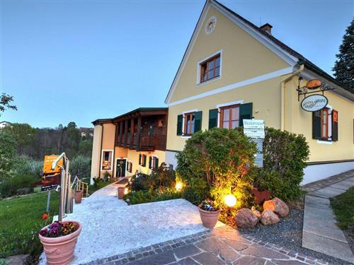 Ferienwohnung - 2 Personen -  - Sinzingergasse - A-8350 - Fehring