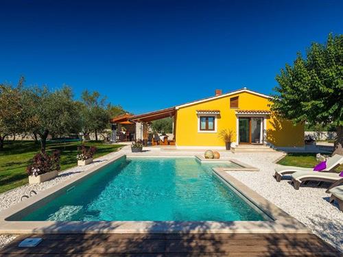 Holiday home - 5 persons -  - Puntera - Barban - 52220 - Labin - Rabac