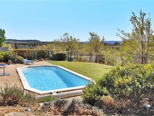 Fritidshus - 3 personer -  - . Chemin Du Tour De Revol - 84240 - La Tour D Aigues