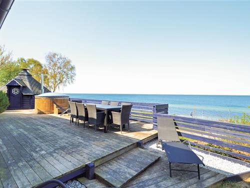 Sommerhus - 8 personer -  - Bautavej - Strøby Ladeplads - 4671 - Strøby