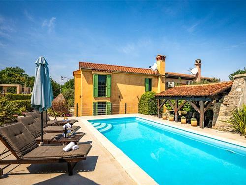 Sommerhus - 8 personer -  - Rasopasno - Krk-Rasopasno - 51511 - Malinska