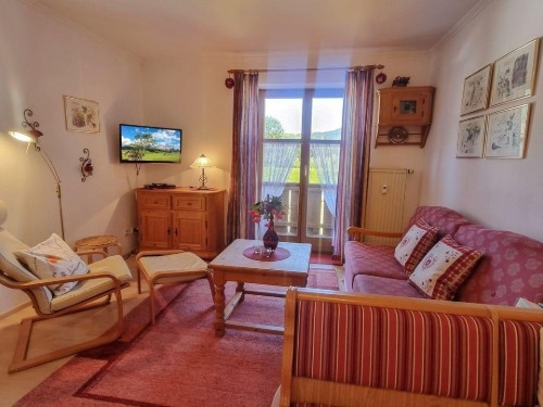 Ferienwohnung - 2 Personen -  - Kresenzerweg 3 und - 82481 - Mittenwald