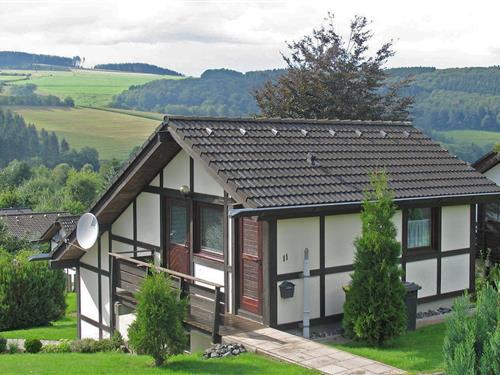 Holiday Home/Apartment - 5 persons -  - 59872 - Meschede-Hennesee