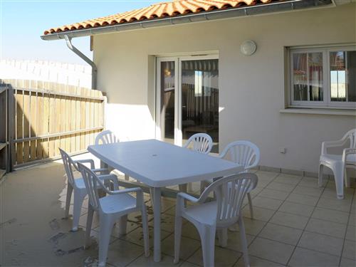 Holiday Home/Apartment - 6 persons -  - Biscarrosse - 40600