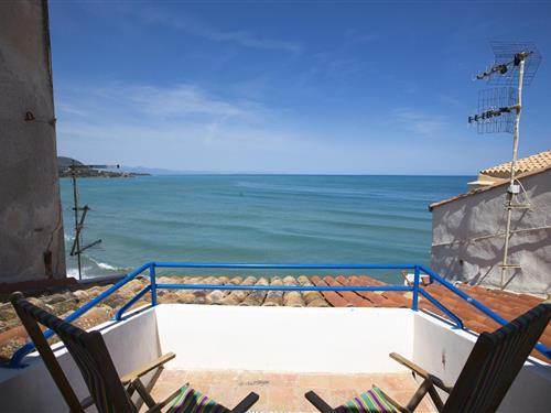 Holiday Home/Apartment - 6 persons -  - Cortile Vazzana - 90015 - Cefalù