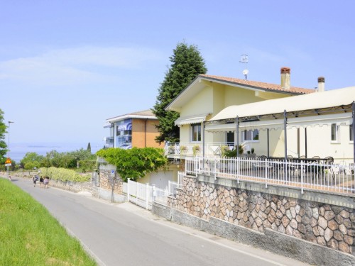 Holiday home - 6 persons -  - 37017 - Lazise