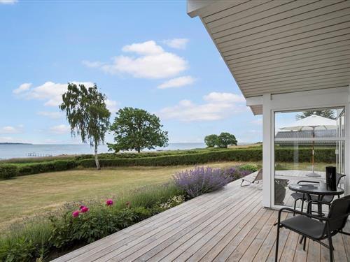 Fritidshus - 6 personer -  - Hasselvænget - Helnæs - 5631 - Ebberup