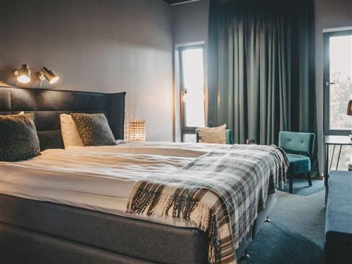  - 2 Personen -  - Gamla Lillhagsvägen - Göteborg - 42249 - Hisings Backa