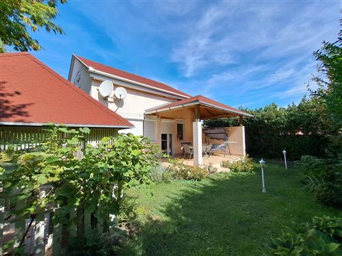 Feriehus / leilighet - 7 personer -  - Balatonfenyves - 8646