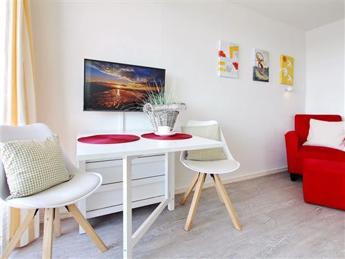 Holiday Home/Apartment - 2 persons -  - Andreas-Dirks Str. 8, Haus Metropol - 25980 - Westerland Auf Sylt