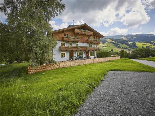 Holiday apartment - 3 persons -  - Wallehenweg - 5753 - Saalbach