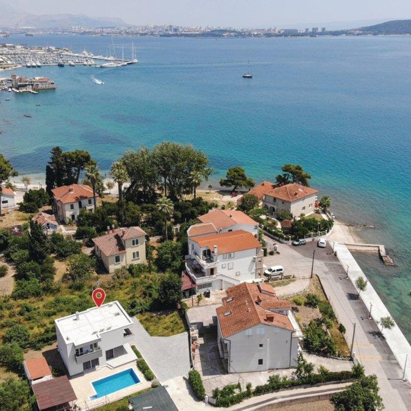 Sommerhus - 10 personer -  - Obala Kralja Tomislava - Trogir-Kastel Kambelovac - 21214 - Kastel Kambelovac