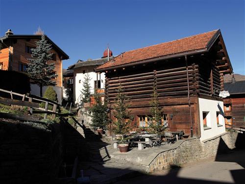 Feriehus - 6 personer -  - Surcasti - 7115