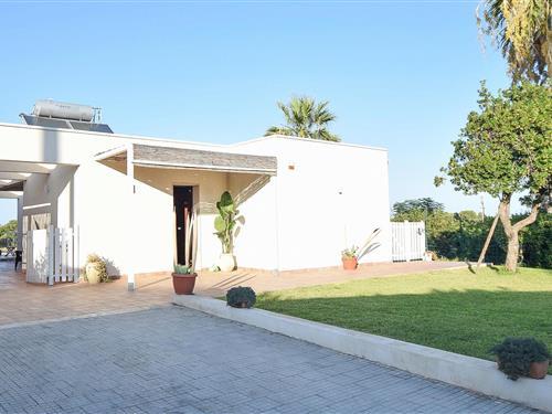 Sommerhus - 10 personer -  - Contrada Gisira Lotto - Brucoli - 96011 - Augusta