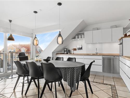 Sommerhus - 10 personer -  - Nørregade 5C, 1. mf - 9480 - Løkken