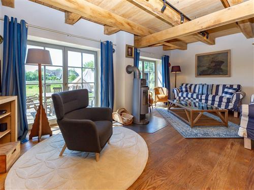 Holiday home - 6 persons -  - Zum Höft 27 B - 18586 - Gager