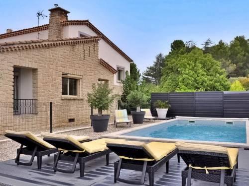 Holiday home - 8 persons -  - . Route De Caromb - 84190 - Beaumes De Venise