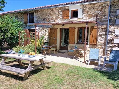 Cottage - 4 persons -  - 86330 - Frontenay Sur Dive