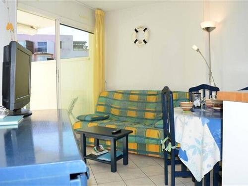 Holiday Home/Apartment - 6 persons -  - 66750 - St Cyprien