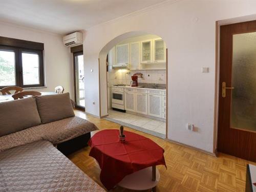 Holiday Home/Apartment - 4 persons -  - 52440 - Porec