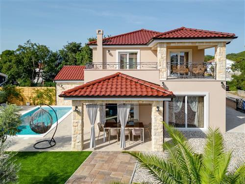 Sommerhus - 10 personer -  - Krk/Pinezici - 51500