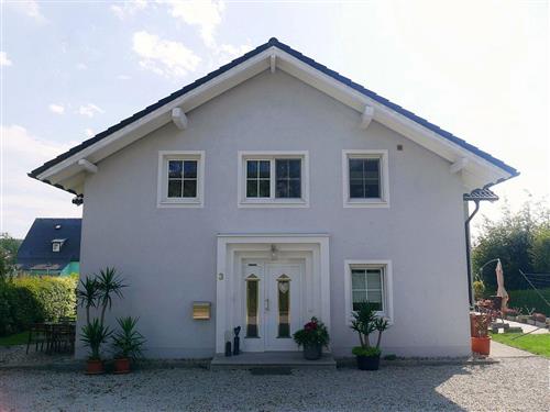 Ferienhaus - 4 Personen -  - Langenbacher Straße - 95126 - Schwarzenbach An Der Saal