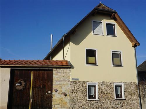 Holiday Home/Apartment - 4 persons -  - Wilhelmstraße - 55288 - Udenheim