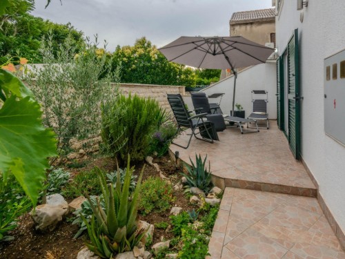 Holiday home - 7 persons -  - Zaton - 23232