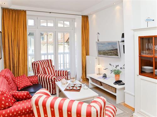 Ferienhaus - 4 Personen -  - Ostseeallee 36 - - 18225 - Kühlungsborn