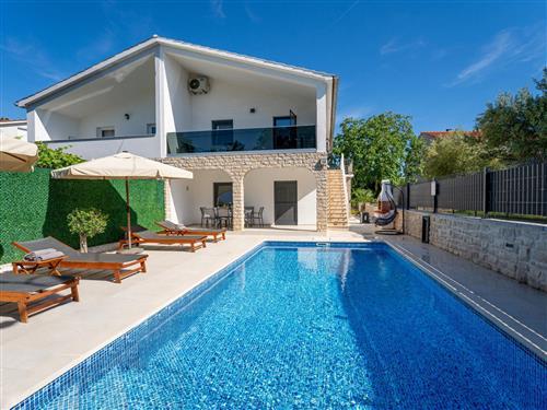 Feriehus - 9 personer -  - Krk/Malinska - 51511