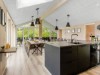 Image 9 - Kitchen