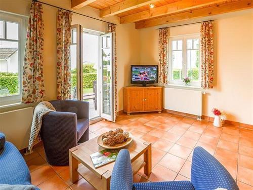 Sommerhus - 6 personer -  - Kliffstraße - 18211 - Nienhagen