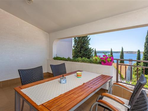 Holiday apartment - 5 persons -  - Veli Kijec - Krk-Omisalj - 51513 - Omisalj