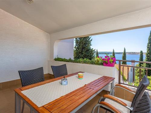 Ferielejlighed - 5 personer -  - Veli Kijec - Krk-Omisalj - 51513 - Omisalj