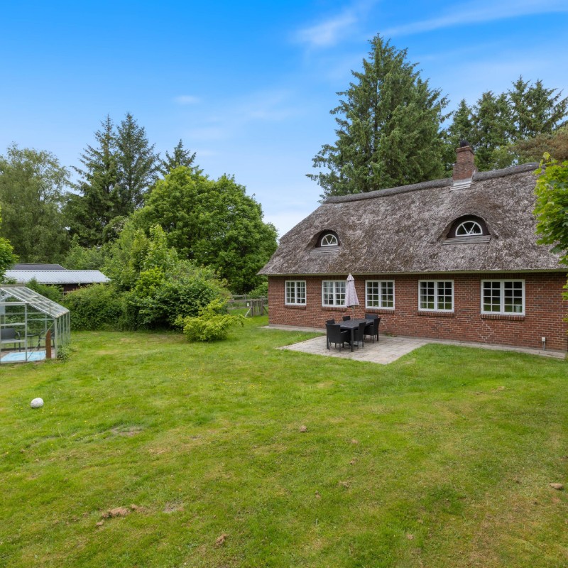 Sommerhus - 8 personer -  - Skovvej - Houstrup - 6830 - Nr. Nebel