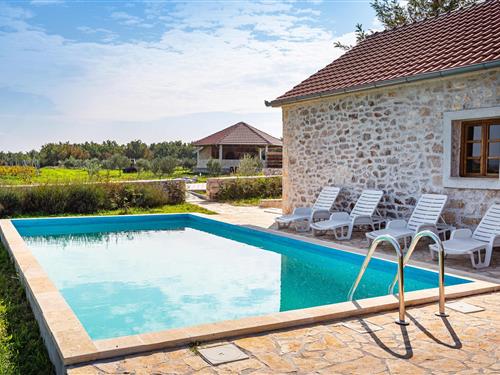 Feriehus / leilighet - 8 personer -  - Lisane Tinjske - Biograd-Lisane Tinjske - 23210 - Lisane Tinjske