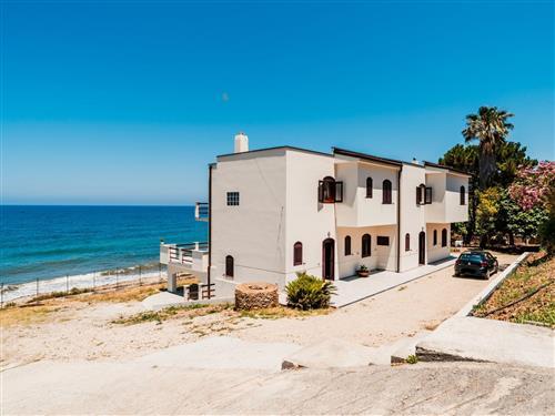 Feriehus / leilighet - 6 personer -  - Marina Di Caronia - 98072