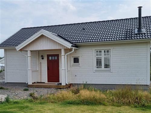 Semesterhus/Semesterlägenhet - 6 personer -  - Östra Sund - 71391 - Nora