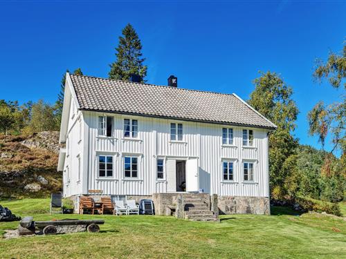 Sommerhus - 6 personer -  - Røynesdalsveien - Bjelland/Lindesnes - 4536 - Bjelland