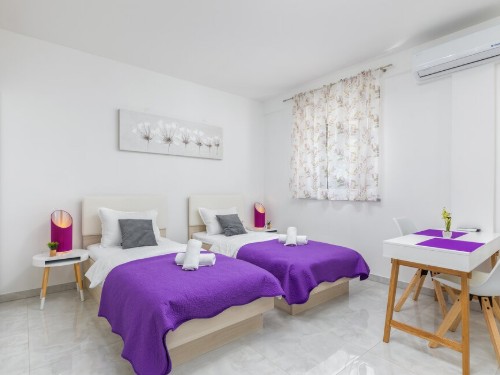Holiday apartment - 2 persons -  - Kolodvorska ulica - 52100 - Pula