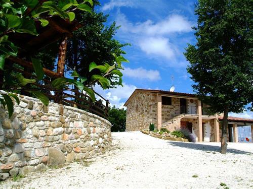 Holiday Home/Apartment - 5 persons -  - 61043 - Cagli