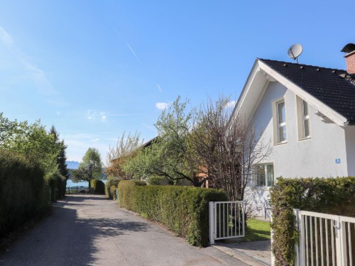 Holiday home - 8 persons -  - 9583 - Faaker See