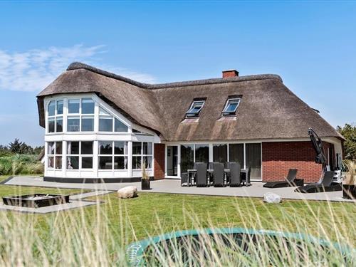 Holiday Home/Apartment - 10 persons -  - Ingridsvej - 6857 - Blåvand