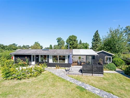 Sommerhus - 6 personer -  - Strandlaugsvej - 4673 - Rødvig